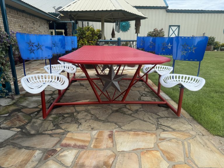 10’ picnic table (8 seats 31”ht)